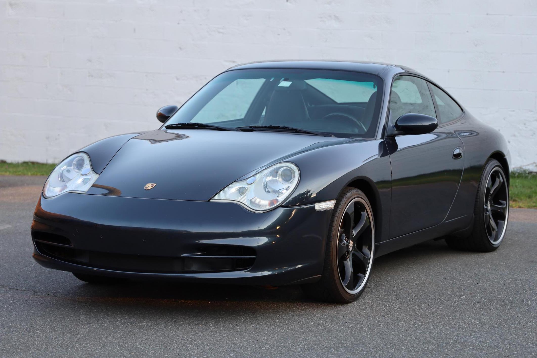 2004 Porsche 911 Carrera Coupe