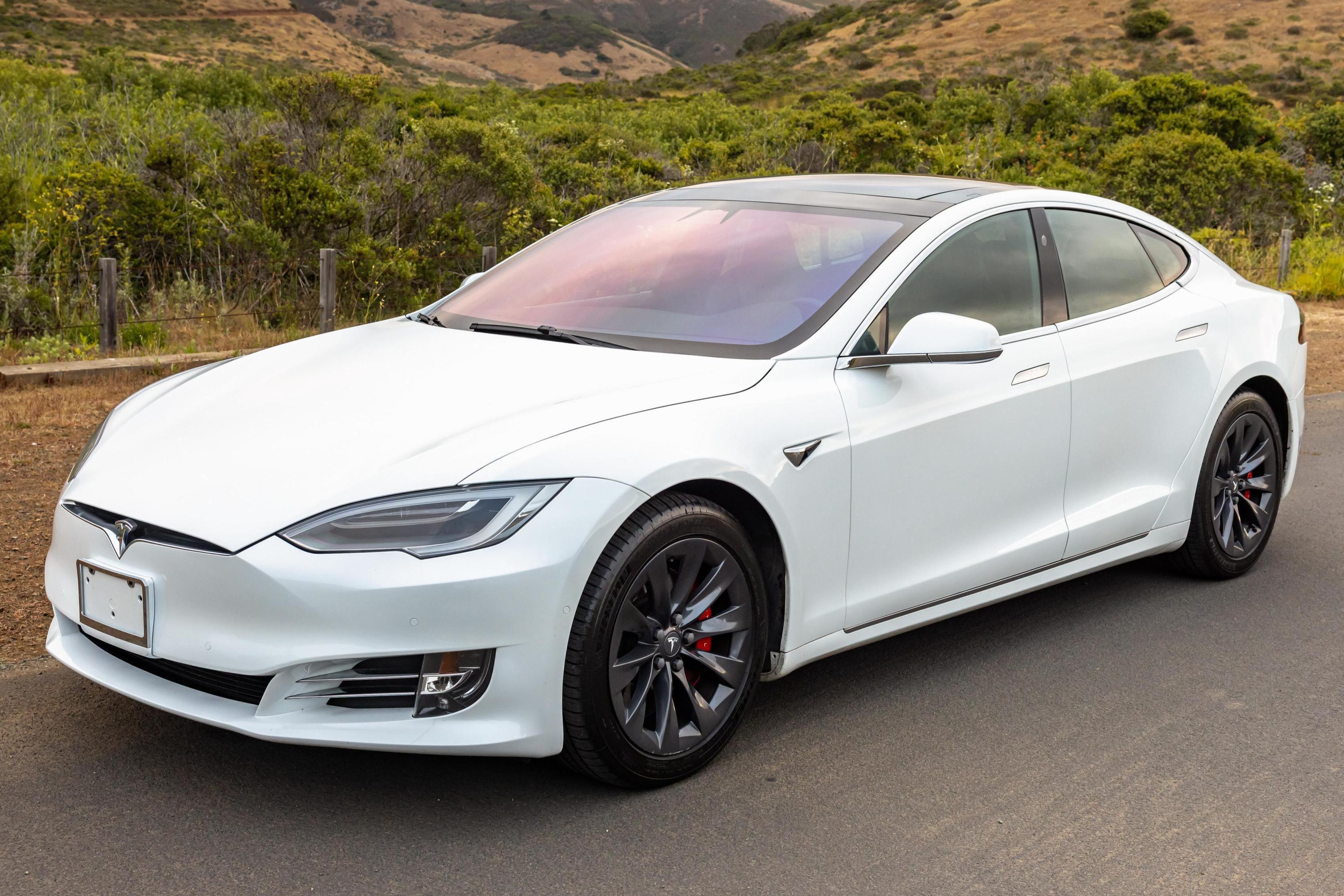 2017 Tesla Model S P100D